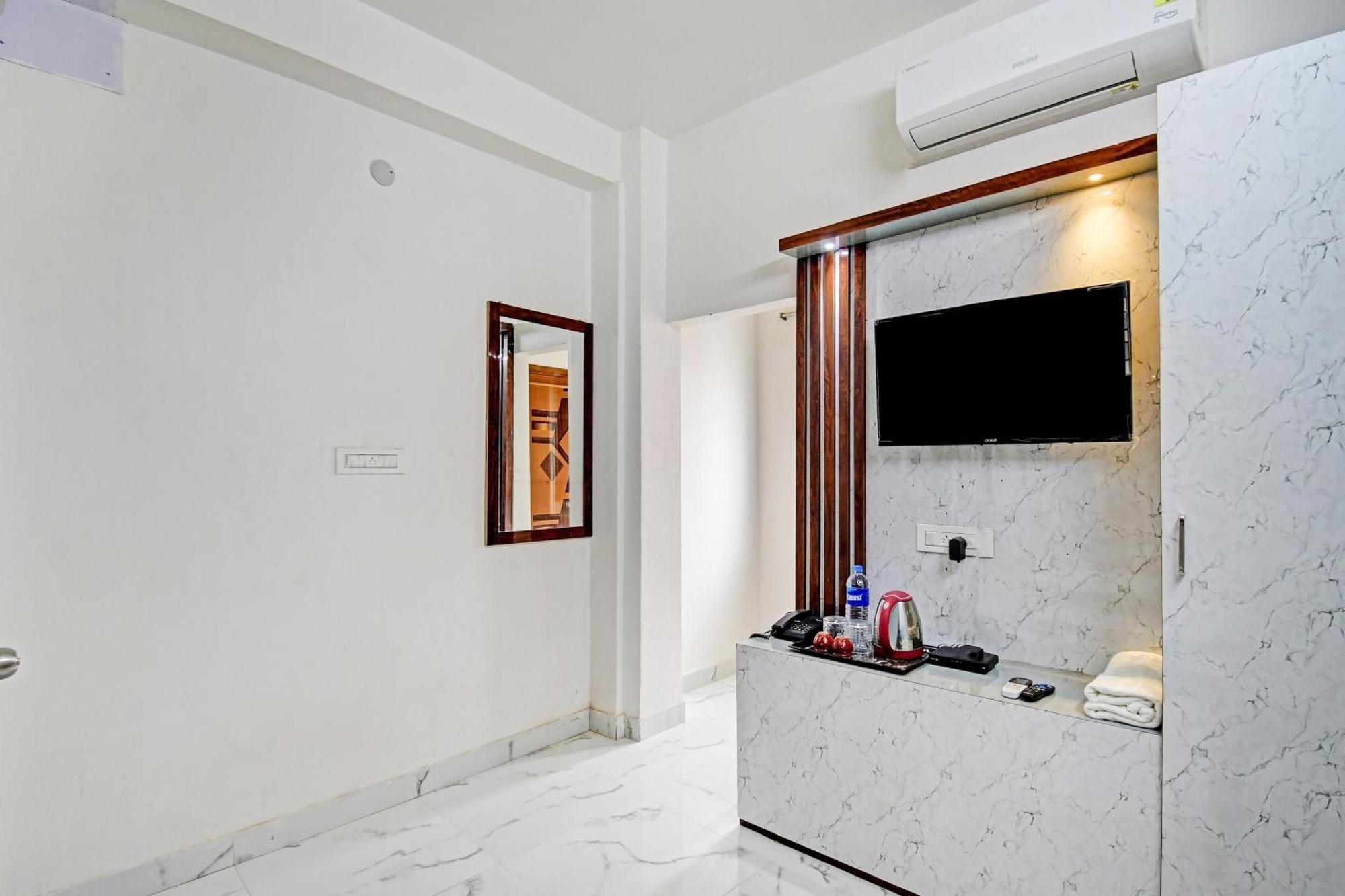 Hotel O Diamond Regency Near Birla Mandir Kolkata Ngoại thất bức ảnh